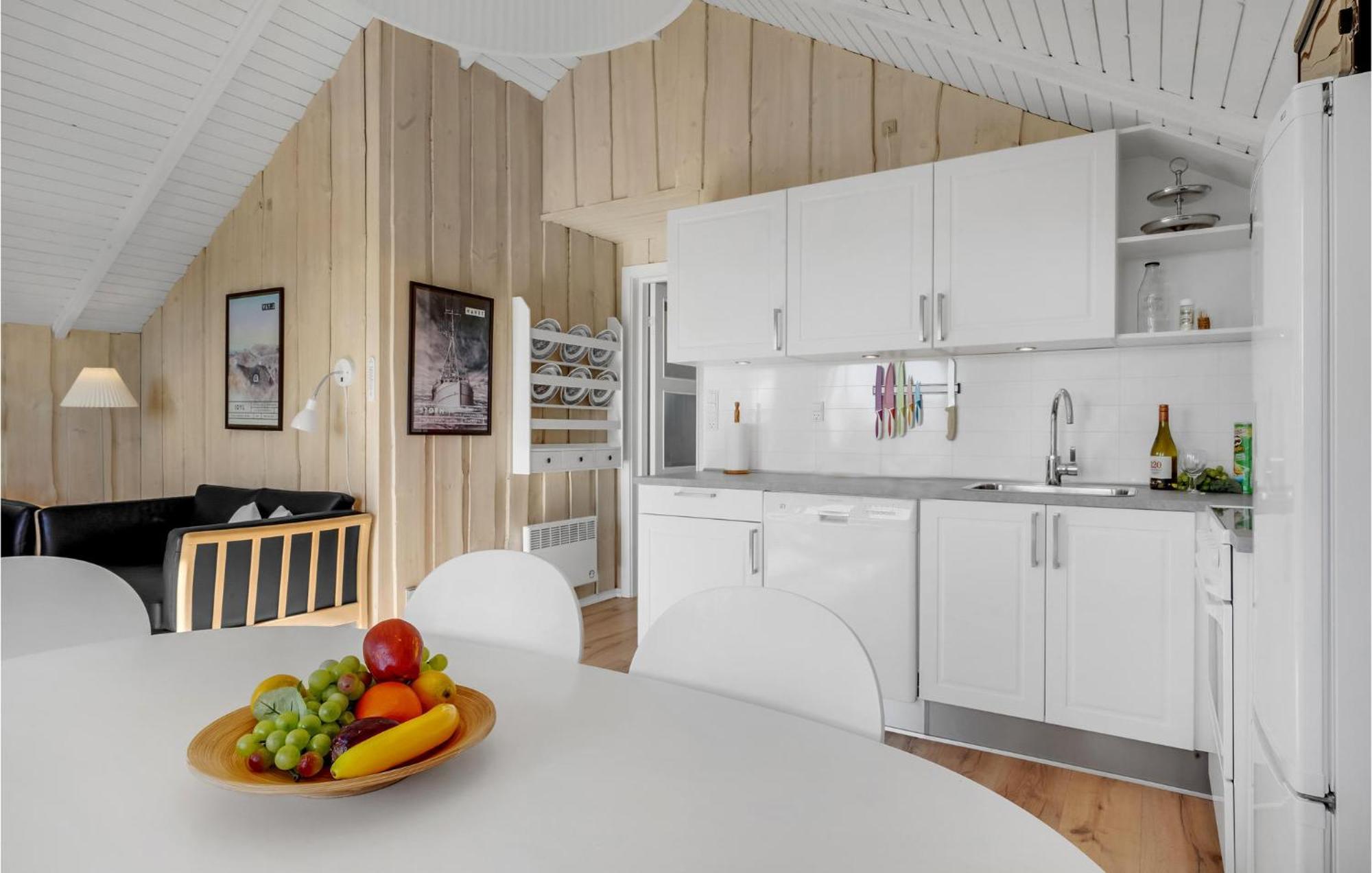 3 Bedroom Amazing Home In Romo Havneby Экстерьер фото